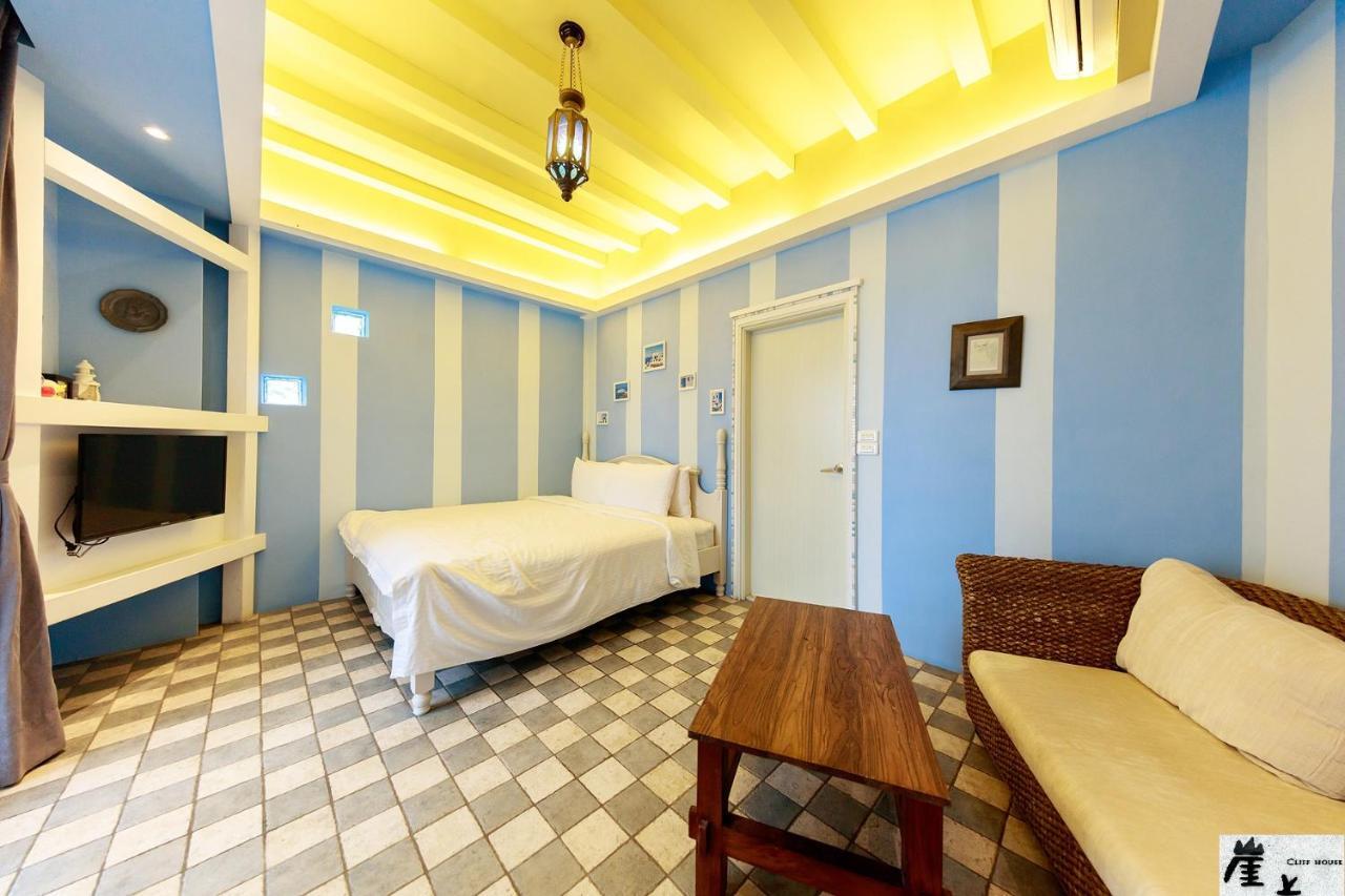 崖上民宿 Cliff House B&B เฟิงปิน ภายนอก รูปภาพ
