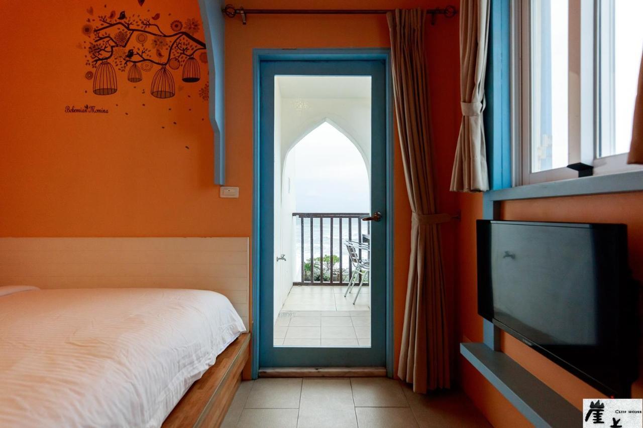 崖上民宿 Cliff House B&B เฟิงปิน ภายนอก รูปภาพ