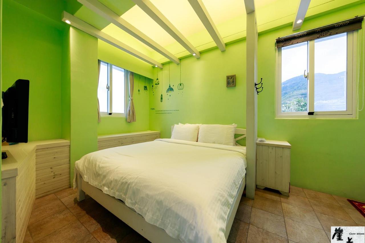 崖上民宿 Cliff House B&B เฟิงปิน ภายนอก รูปภาพ
