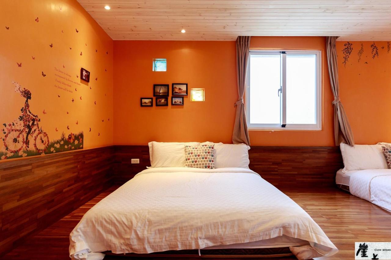 崖上民宿 Cliff House B&B เฟิงปิน ภายนอก รูปภาพ