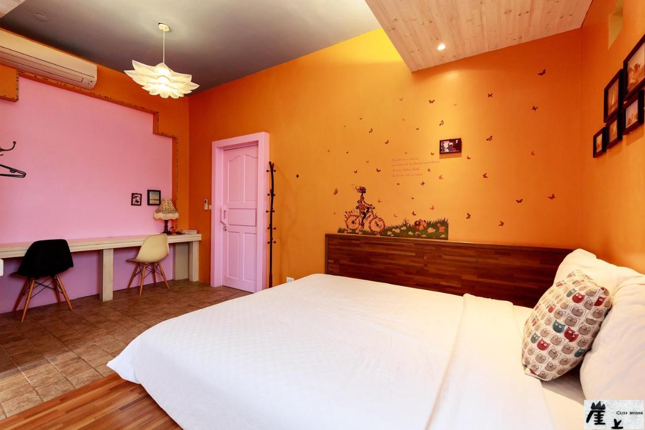 崖上民宿 Cliff House B&B เฟิงปิน ภายนอก รูปภาพ