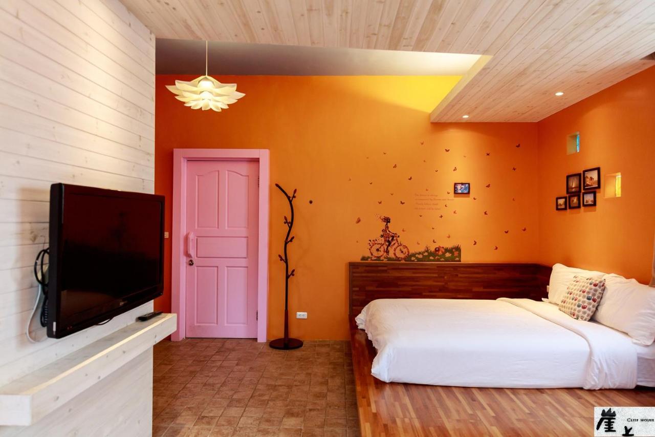 崖上民宿 Cliff House B&B เฟิงปิน ภายนอก รูปภาพ