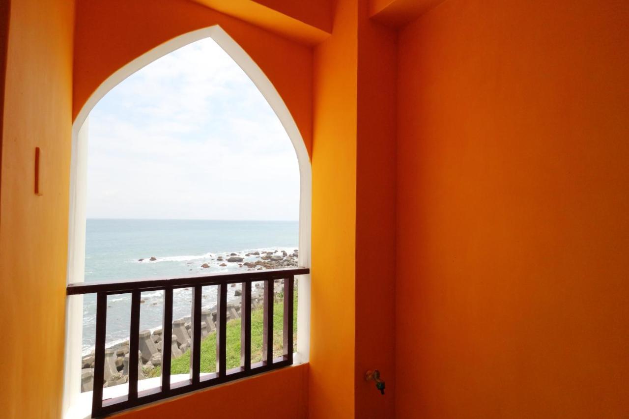 崖上民宿 Cliff House B&B เฟิงปิน ภายนอก รูปภาพ